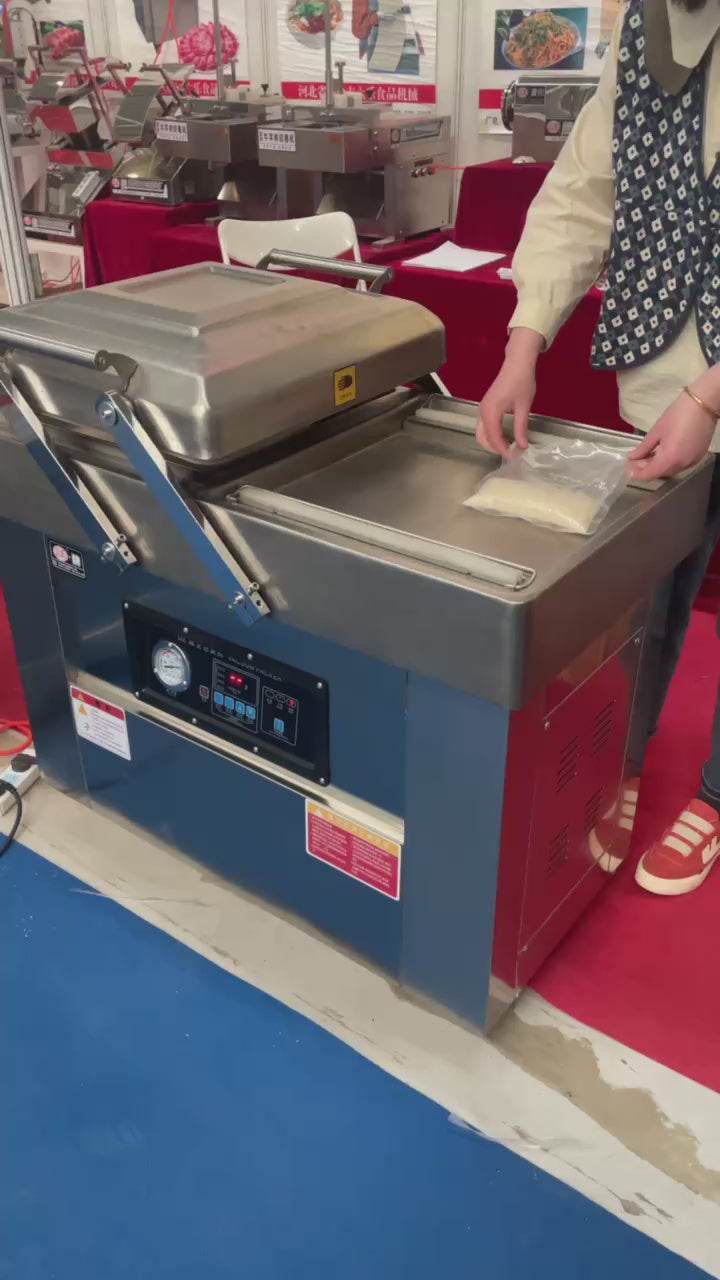 KONBRIT KBVP-500 double-chamber vacuum packaging demonstration